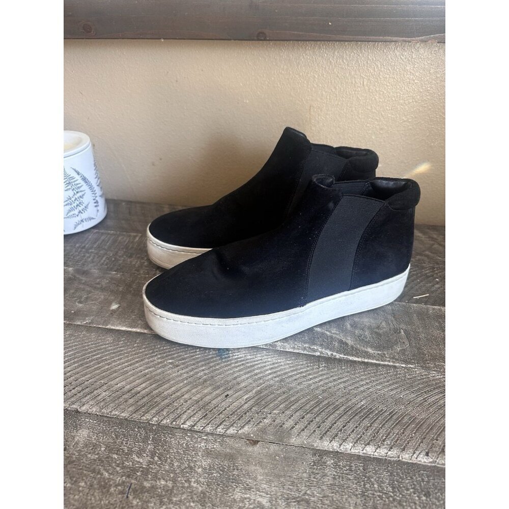 Vince Womens Boot Newlyn Chelsea Mid Top Pull On Size 9 Black Suede Casual Shoe